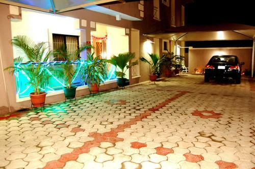 Hotel Erith Apartments And Suites Ltd