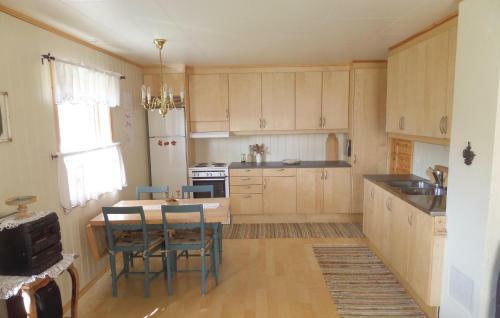 Two-bedroom Holiday Home In Sortland
