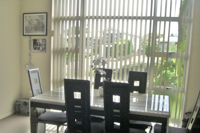 Ascot Holiday Home