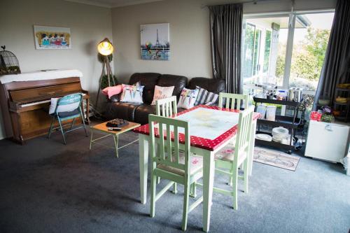 Waitomo Orchard Estate B&B