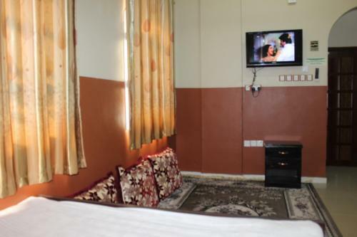 Five Continents Hotel