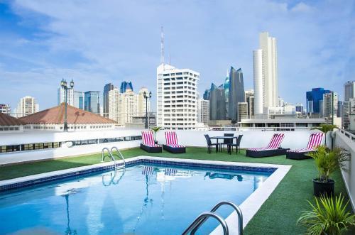 Aparthotel Sevilla Suites