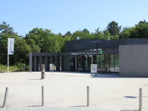 Attractive, Detached Holiday Home In Small-scale Holiday Park