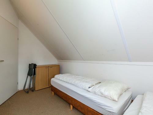 Cozy Holiday Home In Gaasterlan-sleat With Swimming Pool