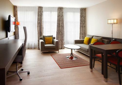 Krasnapolsky Apartments