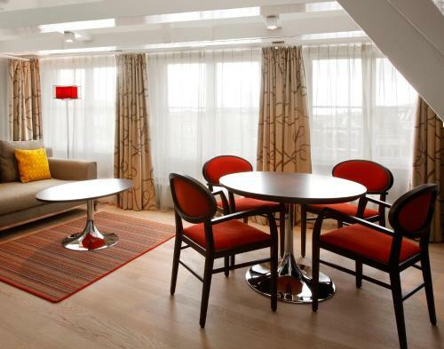 Krasnapolsky Apartments