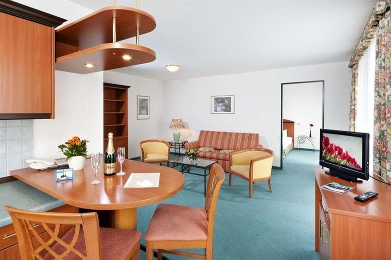 Artis Suite Hotel