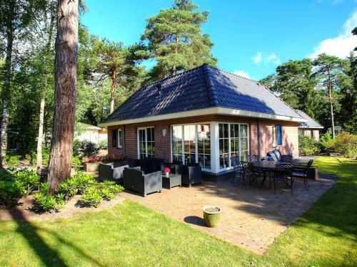 Hotel Holiday Home H8.20