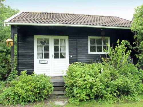 Holiday Home Bebke S Cottage