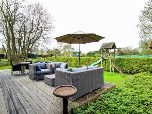 Luxurious Holiday Home Along The Dutch Coast With Jacuzzi