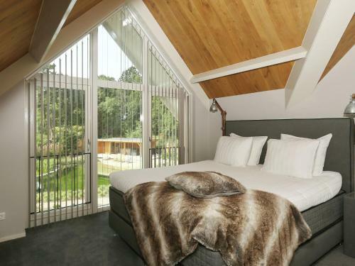 Luxurious Holiday Home With Jacuzzi In Noordwijk