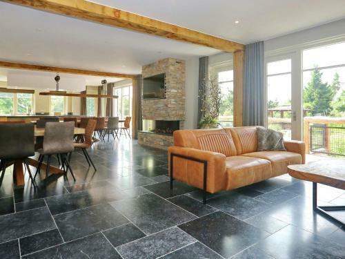 Luxurious Holiday Home With Jacuzzi In Noordwijk