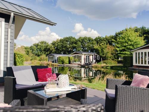 Holiday Home Buitenplaats Holten I