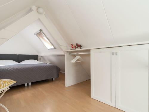 Modern Holiday Home In Schoorl With Forest Nearby