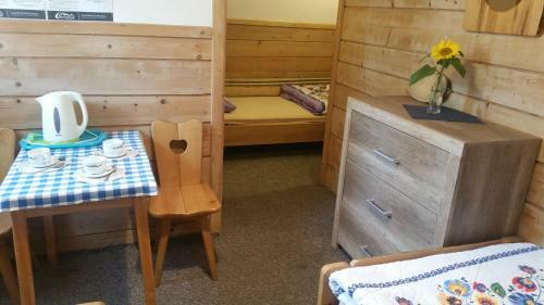 Camping Harenda Pokoje Go?cinne I Domki
