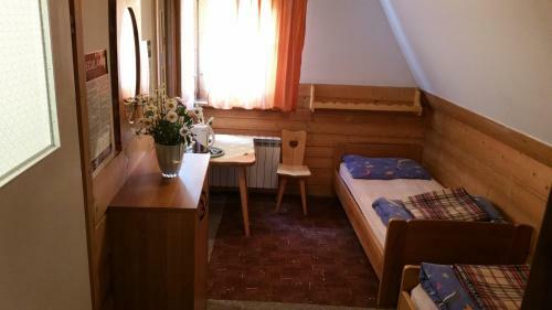 Camping Harenda Pokoje Go?cinne I Domki