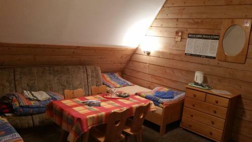 Camping Harenda Pokoje Go?cinne I Domki