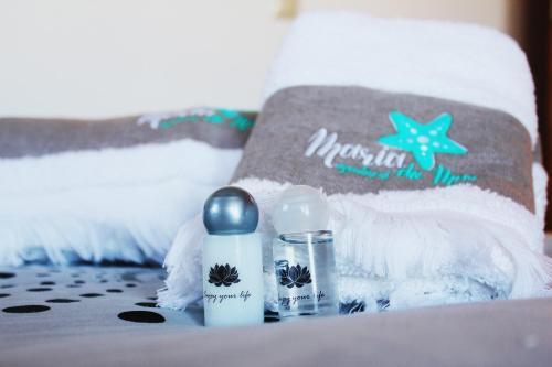 Hostal Aljezur Experiences Surf & Lounge House