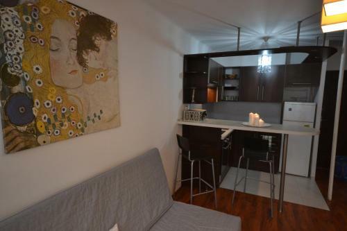 Onz Kategora Apartment
