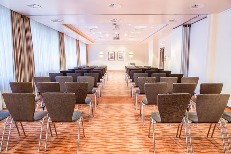 Hotel Steigenberger Frankfurt-langen