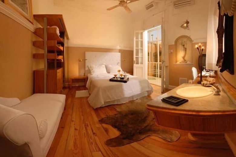 Hotel 1555 Malabia House