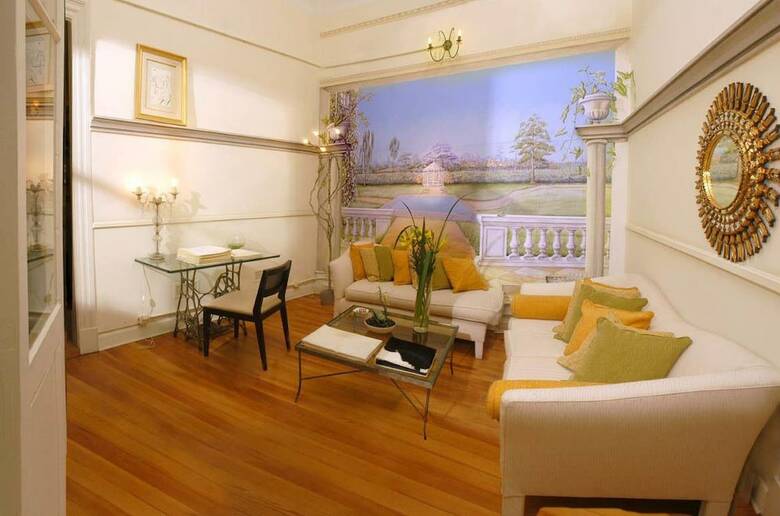 Hotel 1555 Malabia House