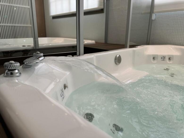 Guemes Hotel & Spa