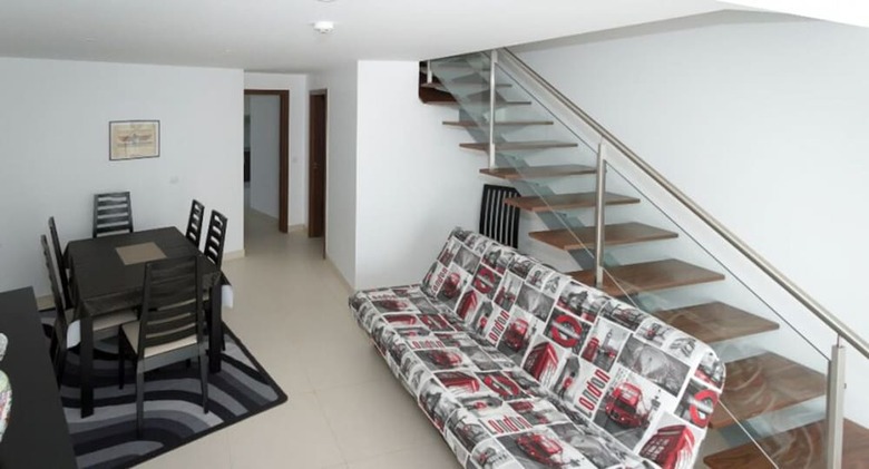 Hostal Peralux