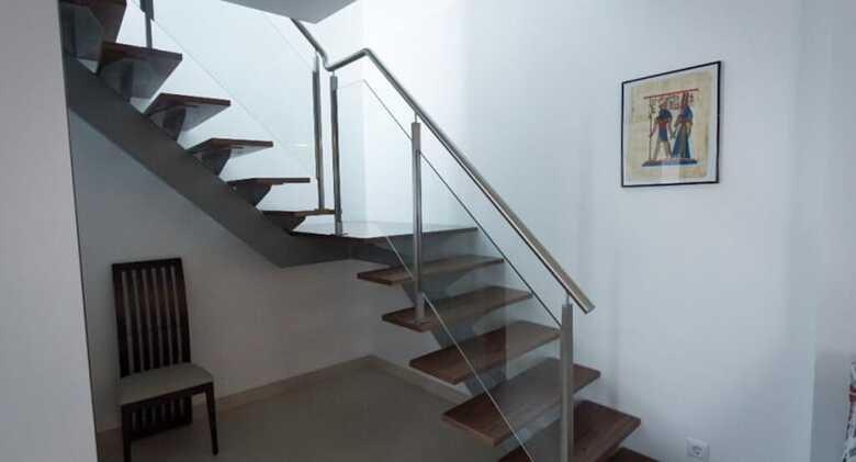 Hostal Peralux