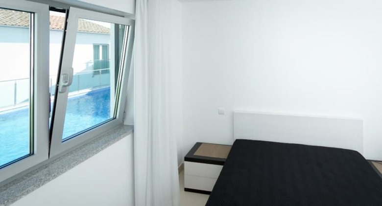 Hostal Peralux