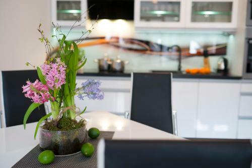 Apart-center Granitica