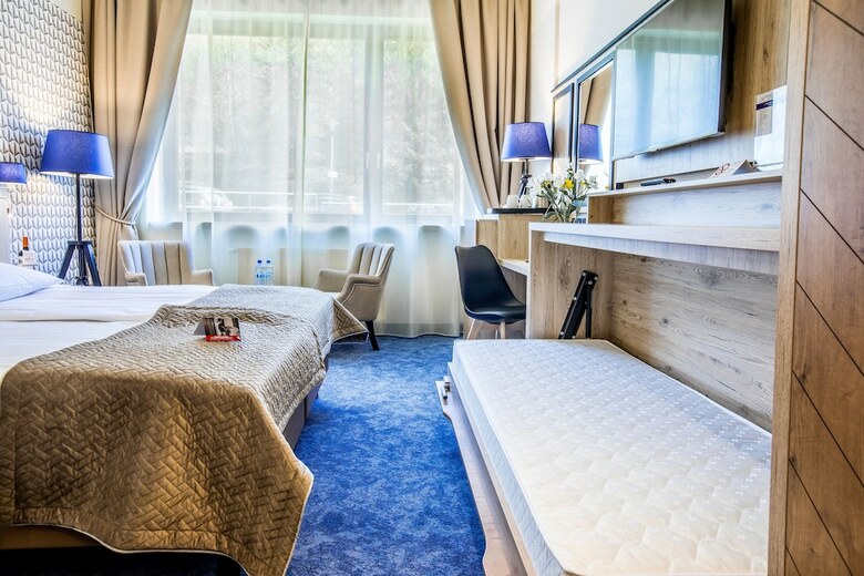 Spa & Wellness Hotel Diament Ustro?