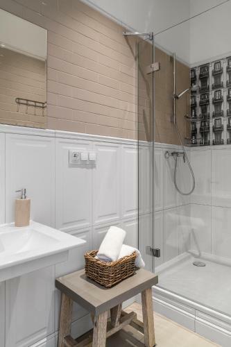 Lion Apartments - Deluxe Rooms