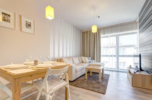 Dom & House - Apartments Baltiq Plaza
