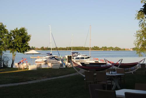Hostal Stare Sady Chillout Rooms