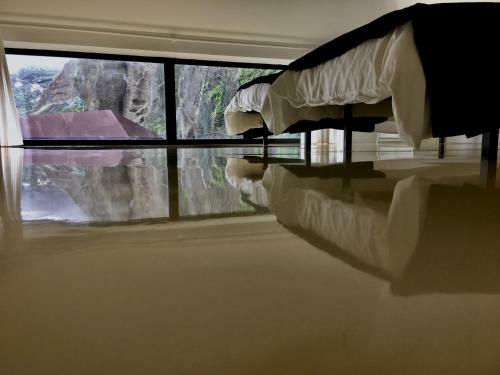Sea Breeze Boutique House