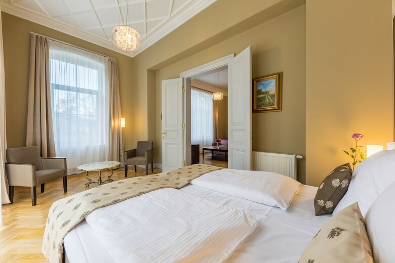 Wellness & Spa Hotel Villa Regenhart