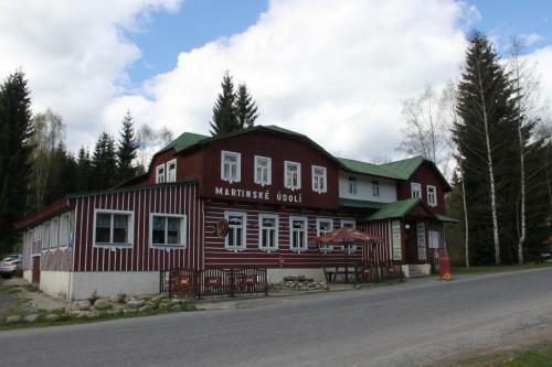 Hostal Pension Martinsk� �dol�