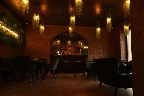 Casa Braneana- Pensiune Restaurant