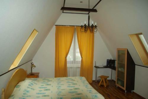 Hostal Omela Chalet