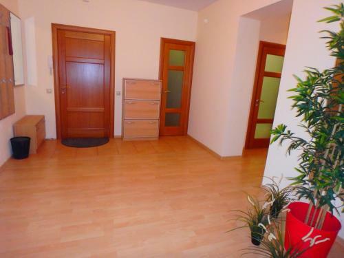 Apartamento Aaa Elita On Kamenskaya 32