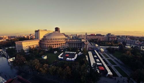 Apartamento Aaa Elita On Kamenskaya 32