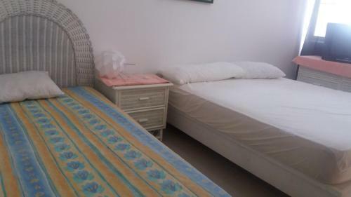 Apartamentos En Albatros F&y