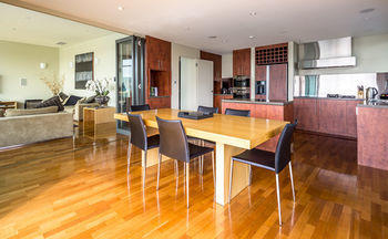 Hotel Lenna Of Hobart