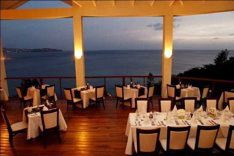 Hotel Treasure Cay Beach, Marina & Golf Resort