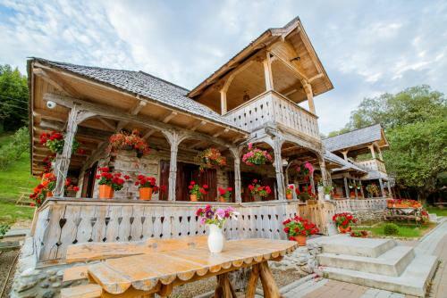 Agroturismo Casutele Din Moisei