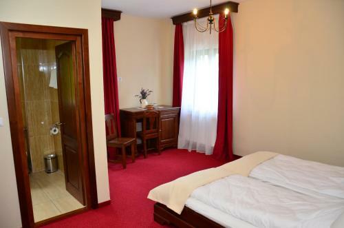 Hostal Pensiunea Valea Pinului