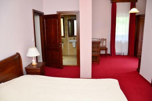 Hostal Pensiunea Valea Pinului