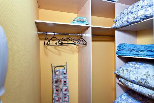 Apartments On Adoratskogo 4