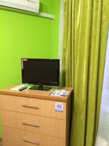 Apartments On Adoratskogo 4